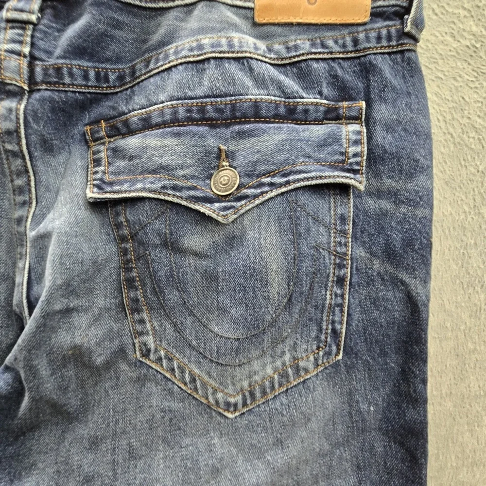 True Religion Men Jeans 40 Blue Denim GENO Flap Relaxed Slim‎ 31